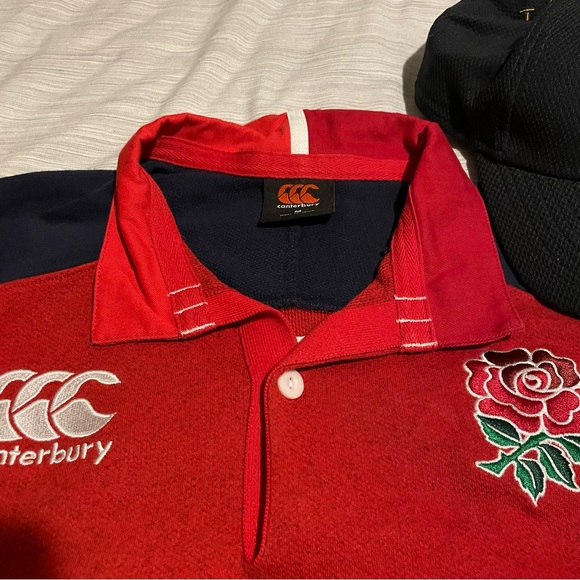 England Rugby bundle of shirt (size medium) and two hats. - Picture 3 of 10